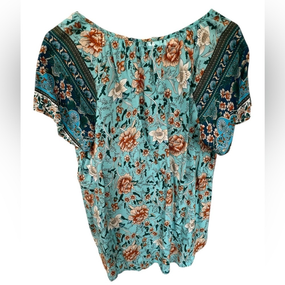 Floral Print Women's Top - Picture 2 of 2